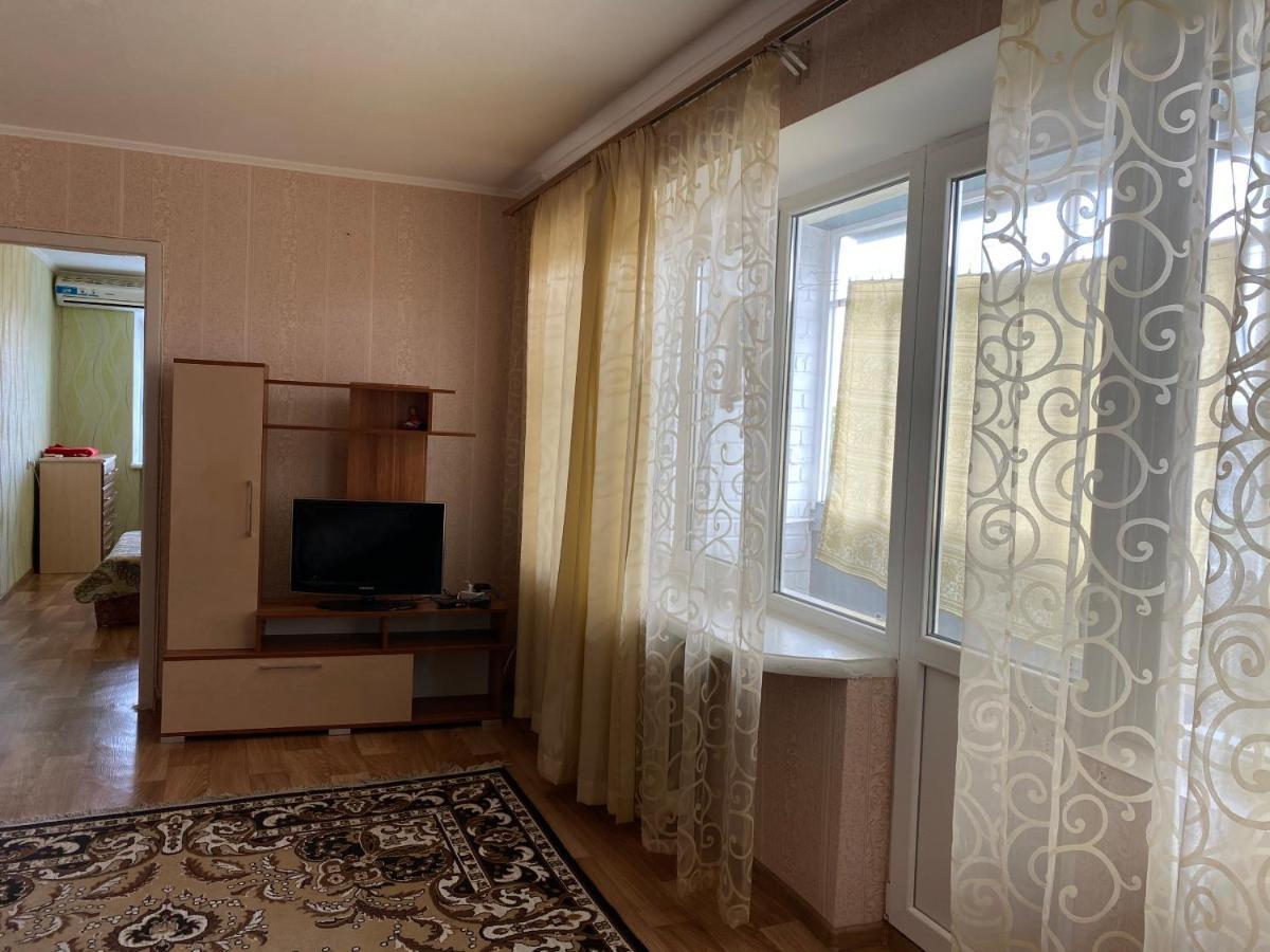 Apartment трехкомнатные в центре! соборная! парковка! 4 разд места!мак дональдс