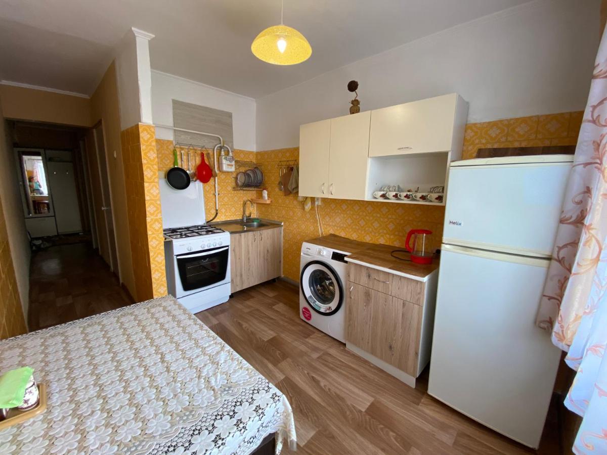 трехкомнатные в центре! соборная! парковка! 4 разд места!мак дональдс Apartment Mykolaiv